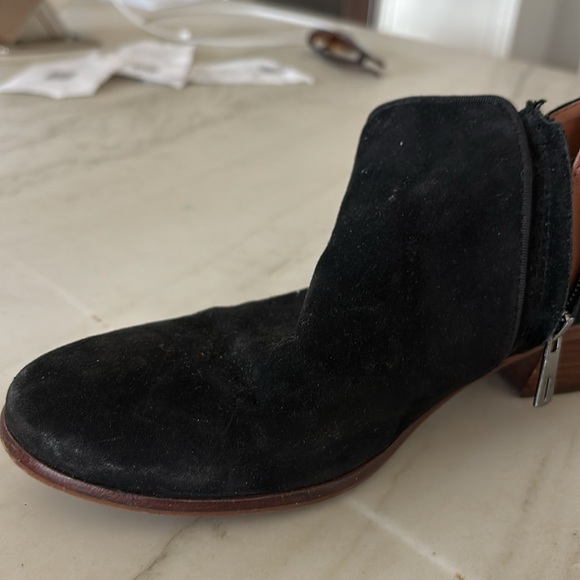 Sam Edelman Suede Petty Booties 8 - Picture 9 of 11